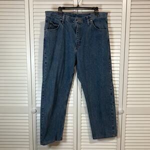 Wrangler Authentics Vintage Blue Med Wash Relaxed Fit Straight Leg Jeans Men 38”